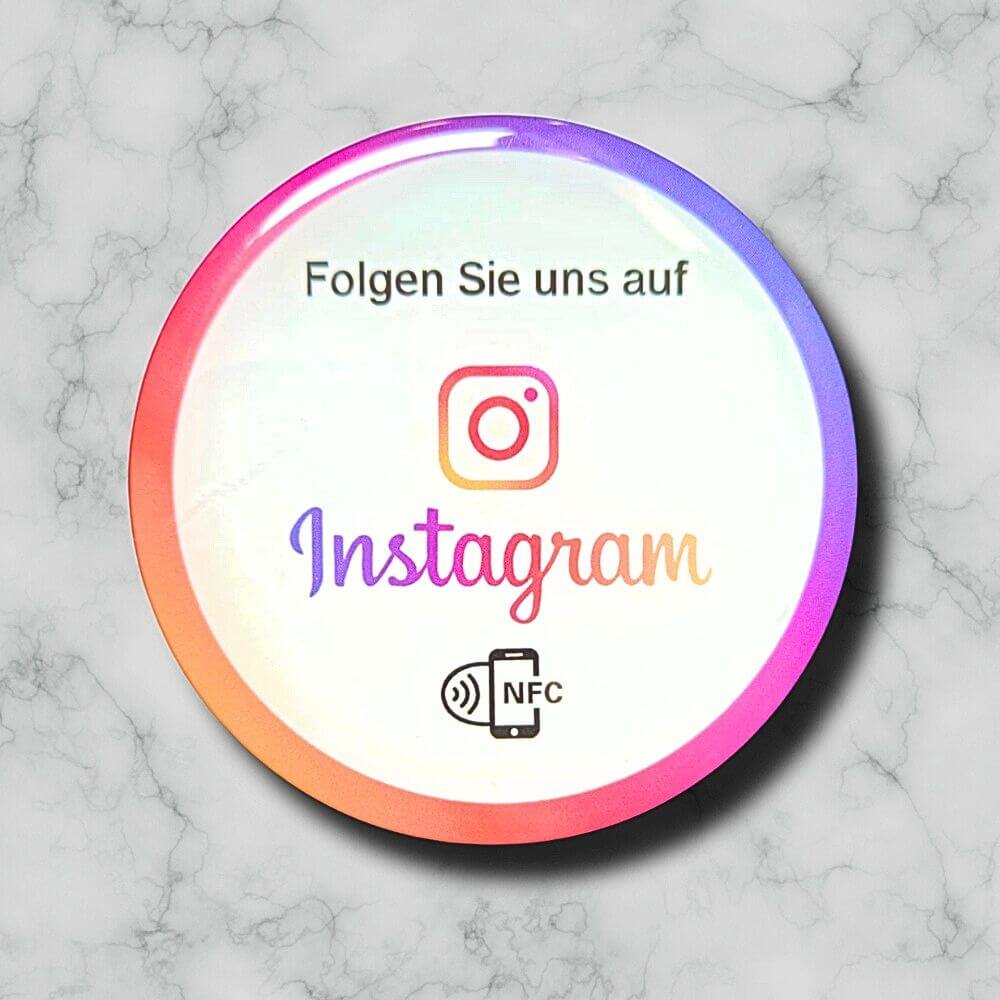 Ein Aufkleber für Instagram. Erhalte neue Follower ganz einfach und schnell.